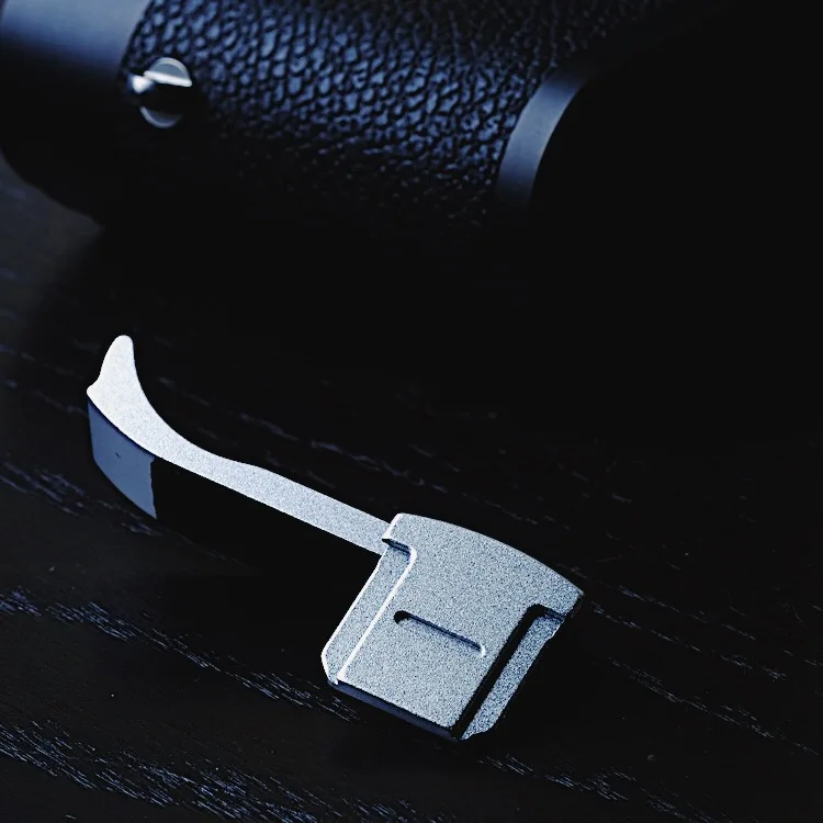 High Quality Thumb Grip Thumb Rest Aluminium Alloy Hot Shoe Cover Perfect fit for Leica M10