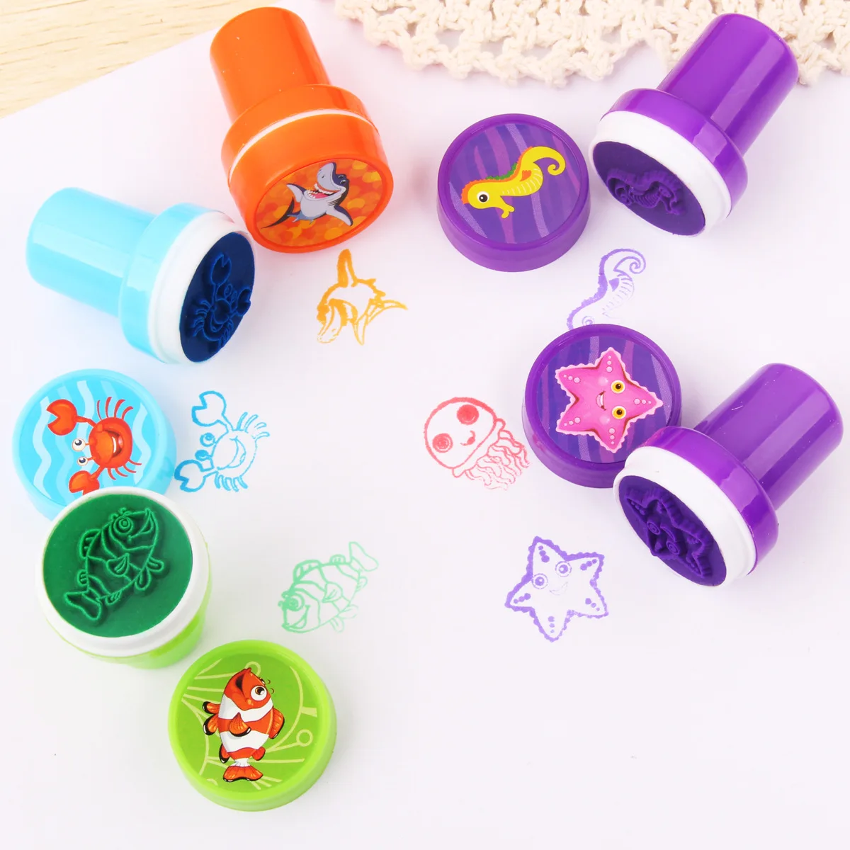 

10 Pieces Farm Animals Fun Stamps Self-Ink Washable Rabbit Cow Cat Stampers Set for Children Party Favor School Birthday Gift