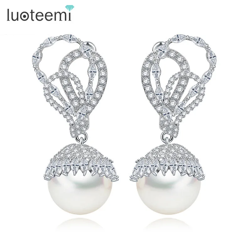 

LUOTEEMI New Noble Imitation Pearl Drop Earrings with Micro Shining Cubic Zircon Elegant Flower Design Jewelry for Women Wedding