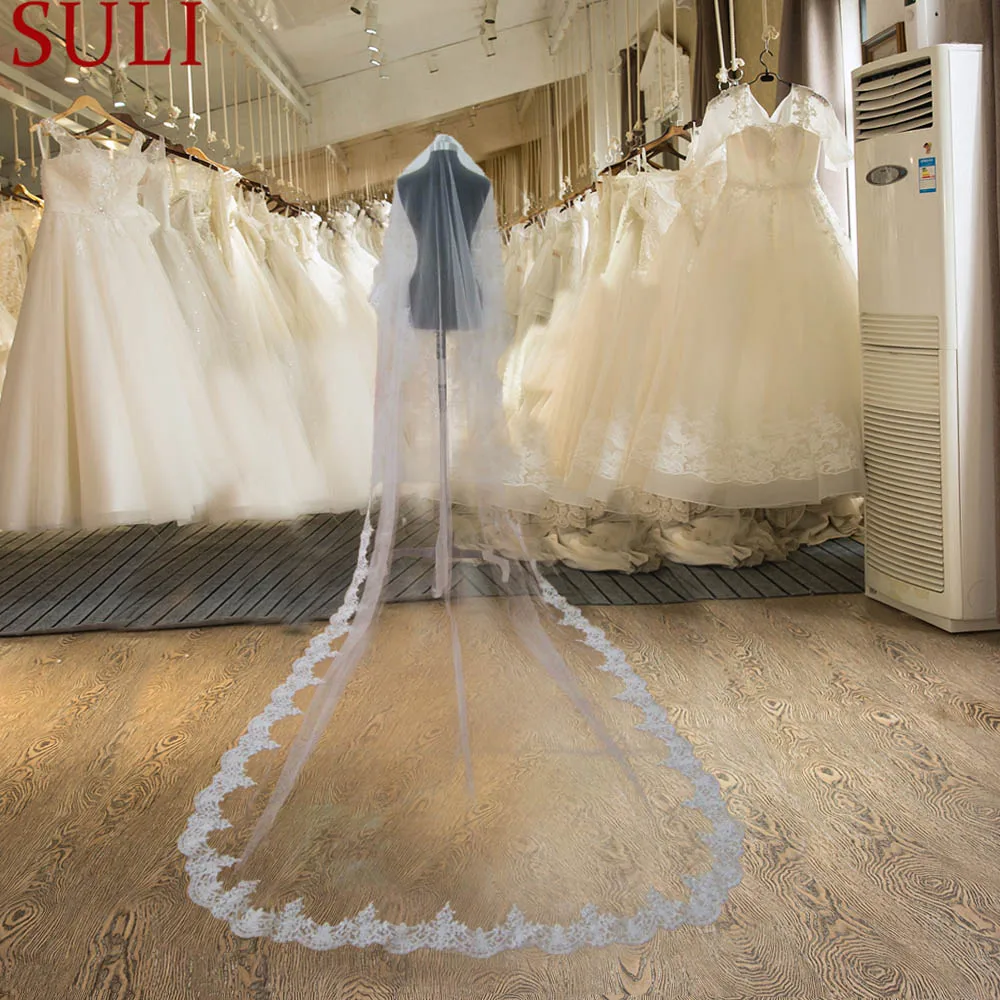 

TS1 White One Layer Tulle Lace Edge 3 Meters Long Beautiful Bridal Veil with Comb