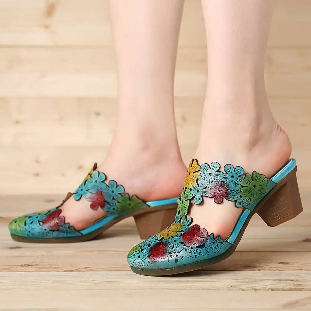 SOCOFY/сандалии ручной работы с цветочным узором из натуральной кожи; удобные сандалии без застежки; элегантная летняя обувь для женщин; коллекция года