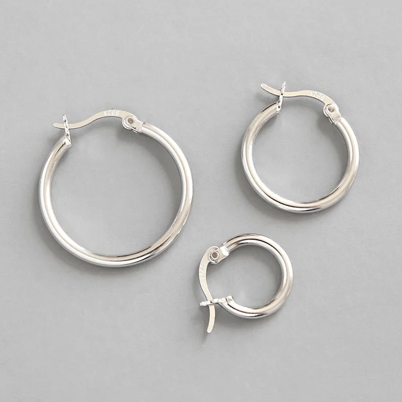 

1pair 100% real. Authentic 925 Sterling silver Polished Rounded Hoop Huggie Earrings Fine jEWELRY 13MM 18MM 23MM E111
