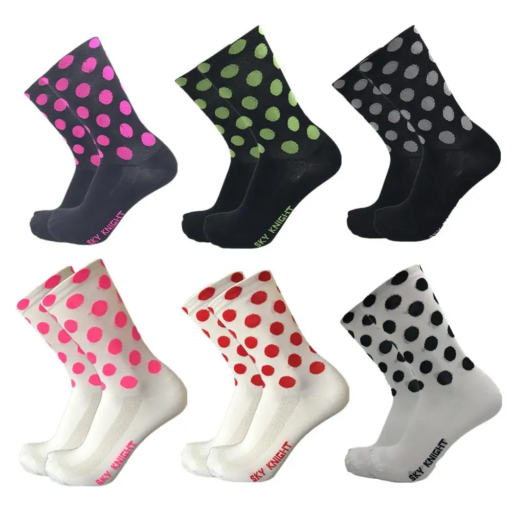 

Professional Wave Point Cycling Riding Socks Outdoor Sports Compression Socks For Men And Women Fishing Dancing Shooting