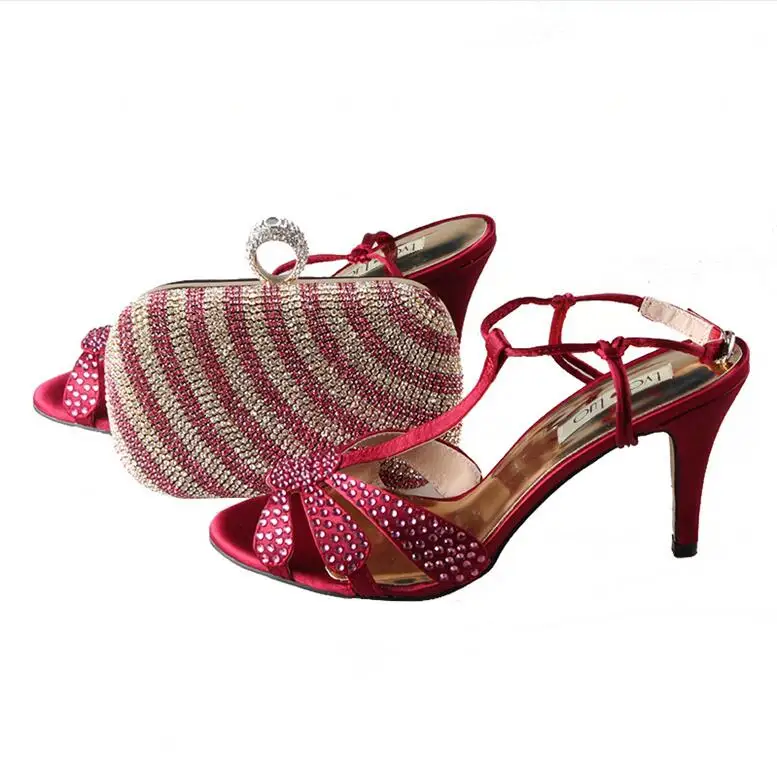 Bs011 индивидуальный заказ Фиолетовый Кристалл Итальянская обувь с Комплект с сумочкой в тон Женские модельные Сандалии Свадебная обувь для невесты большие Размеры - Цвет: winered
