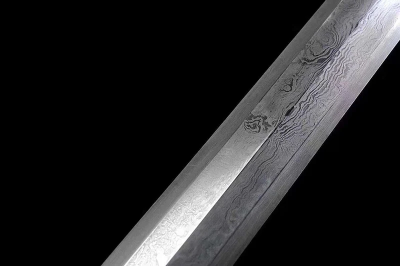 Handmade Japanese Samurai Sword Hand fine polished Katana Oil Quenched Damascus Folded Steel Full Tang Blade Very Sharp
