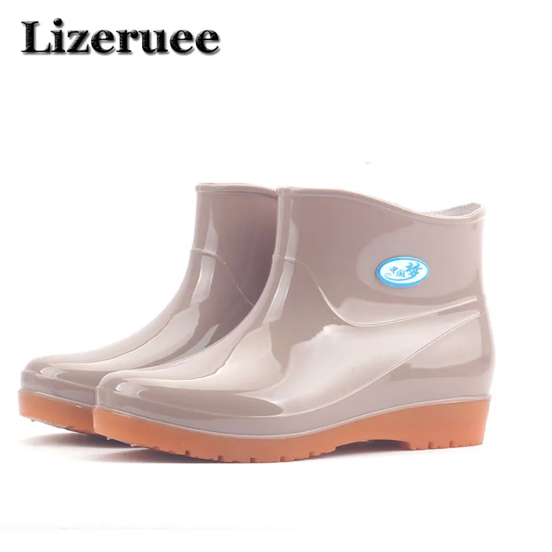 

Women's Rain Boots Candy Color Waterproof Shoes Detachable Pattern Cotton Set Solid Color Ankle Boots Ladies Rainboots KS335