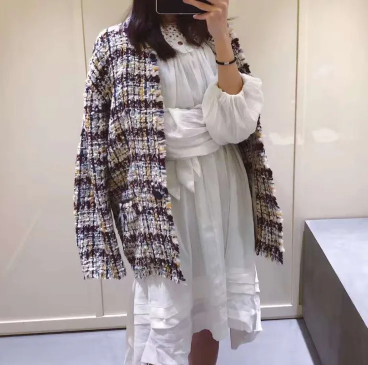 Новое поступление одежды осень-зима Однобортный Шерстяное пальто Модный комплект в клетку с длинными рукавами и v-образным вырезом куртка с кисточками