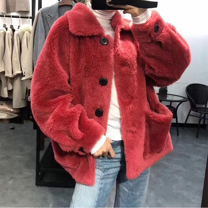 

New real wool sheep shearing ladies solid color lapel coat, thick and warm