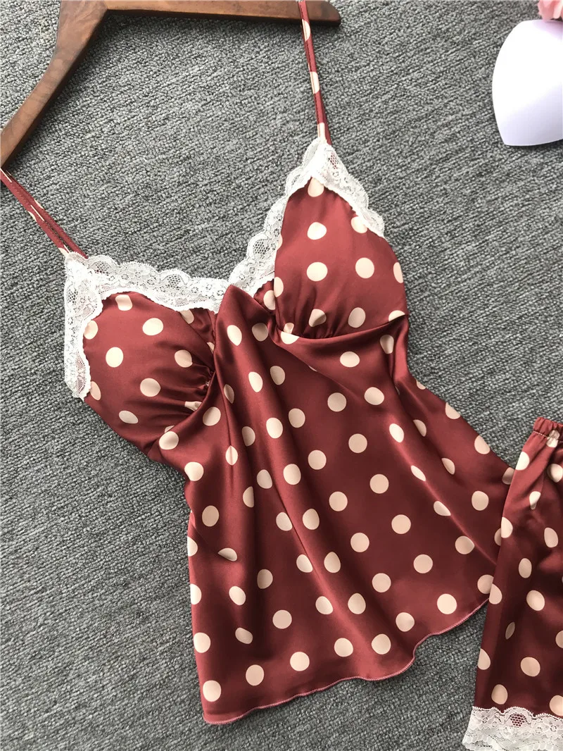 10260807633_2043651032