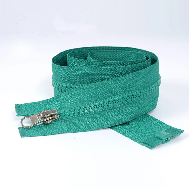 3976477702_690659356