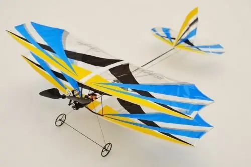indoor slow flyer