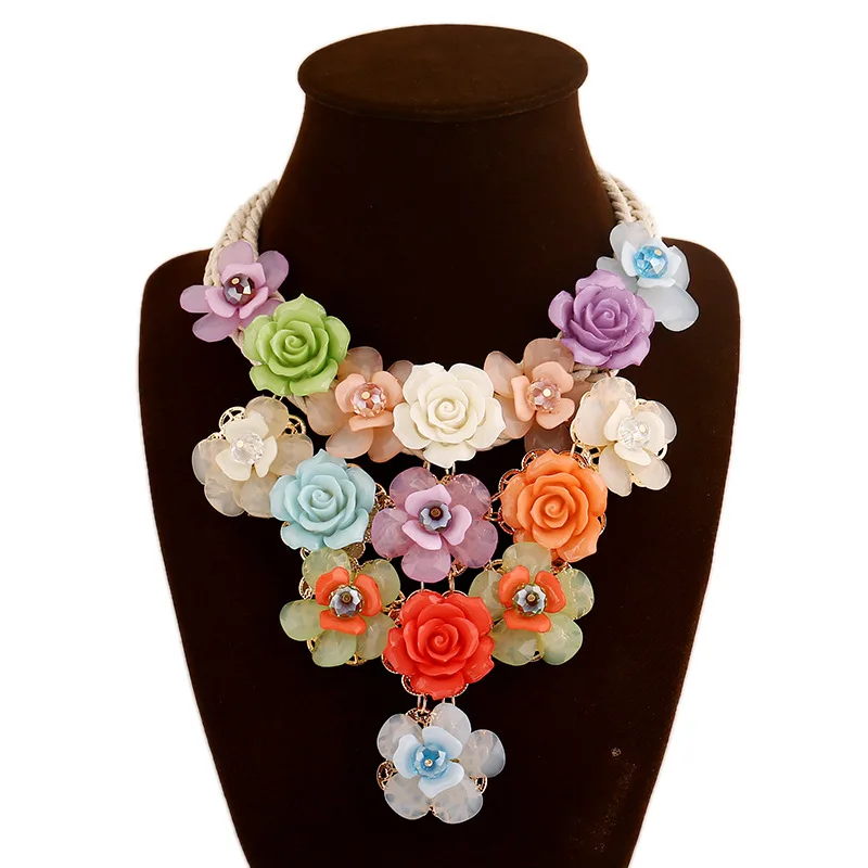 

Acrylic Choker Necklaces for Womens Colour Chain Necklaces with Flower Boho Bohemian Necklaces Fashion Jewellery Female