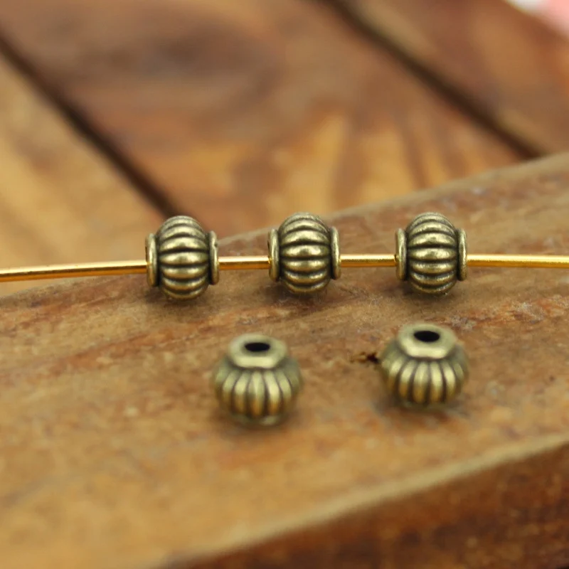 3338893809_328468412