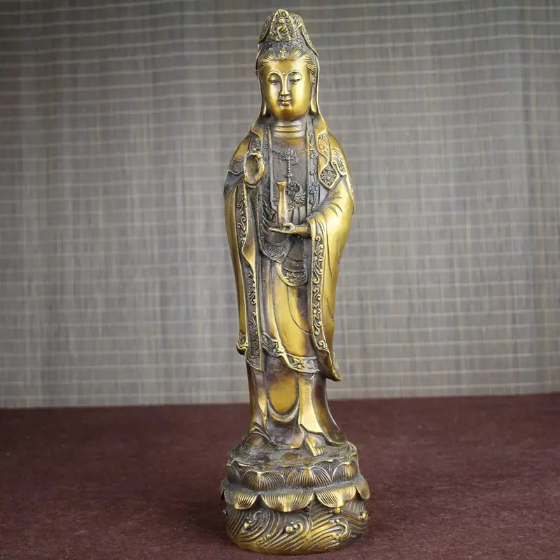 

New copperware miscellaneous ornaments antique retro gift antique station lotus Guanyin full body image