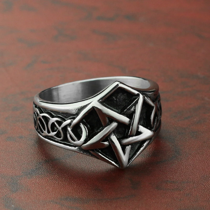 

Stars Mens Retro Personality Pentagram Satanism Five-Pointed Star Silver Tone Stainless Steel Signet Male Ring 2019 Wholesale