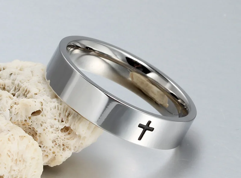 Fashion Punk Titanium Steel Jesus Cross Wedding Band Finger Ring for Men Women High Quality Gothic Jewelry Engagement Gift