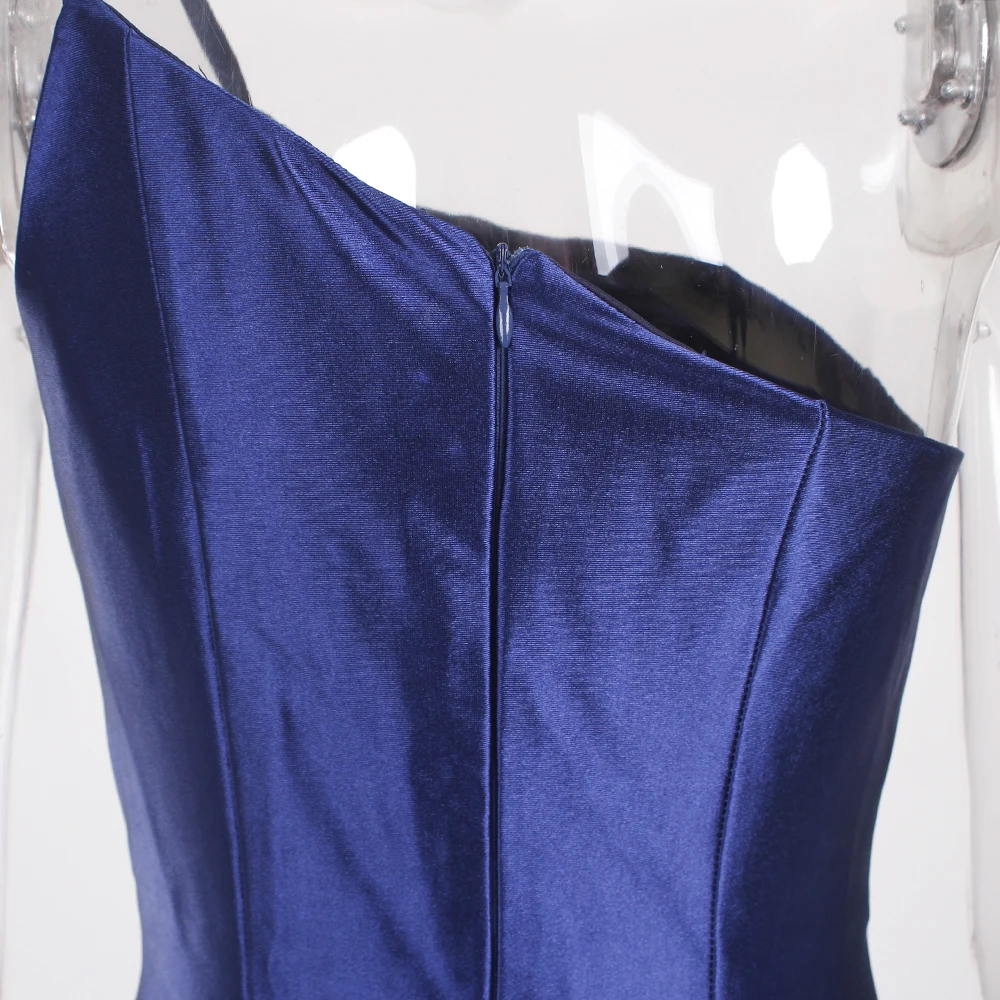 Одно плечо Бургундия макси платья Сплит спереди длина пола Bodycon блестящий атлас без бретелек без рукавов Русалка платье