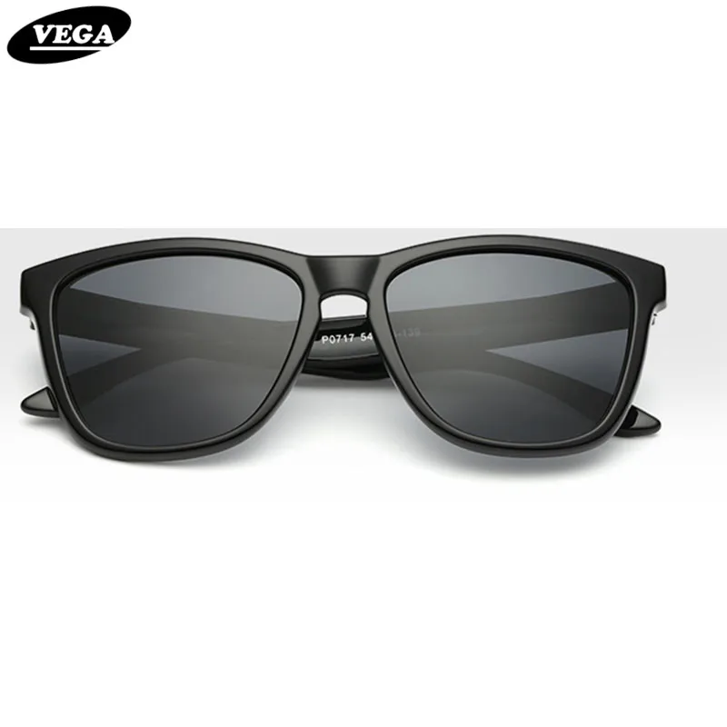 

VEGA 2017 Polarized Vintage Sunglasses Female Male Stylish Black Glasses Plastic Frame HD Vision Lenses 0717