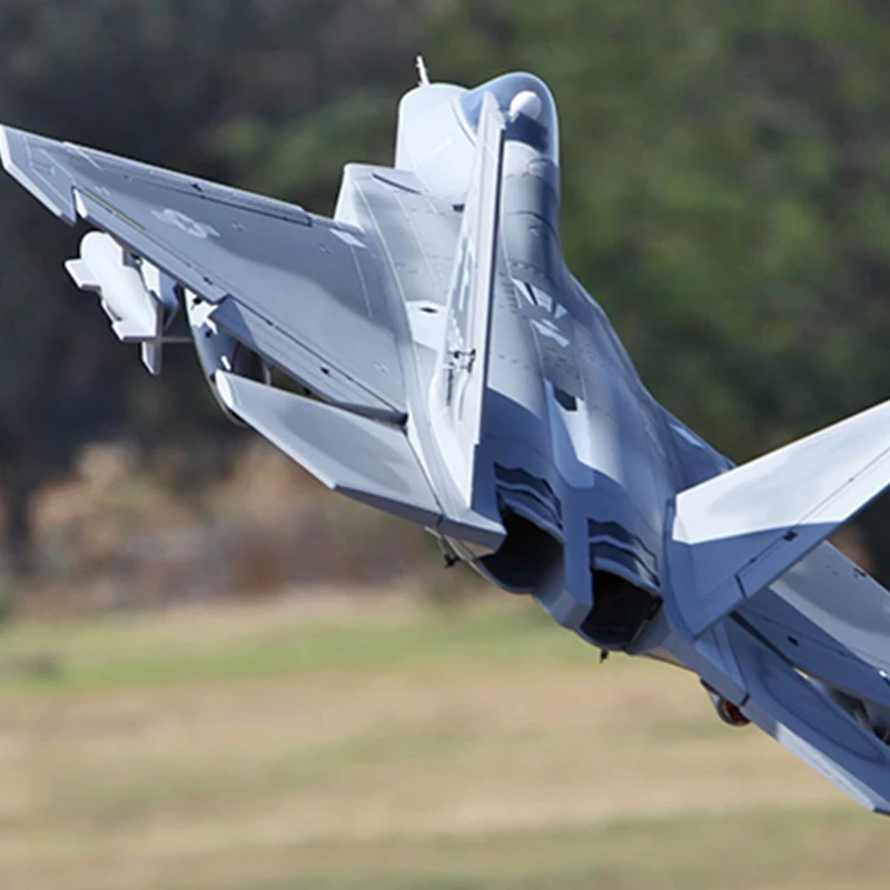 

LX/Sky Flight Hobby Twin 70mm F-22 Raptor Remote Controlled Metal EDF ARF Jet