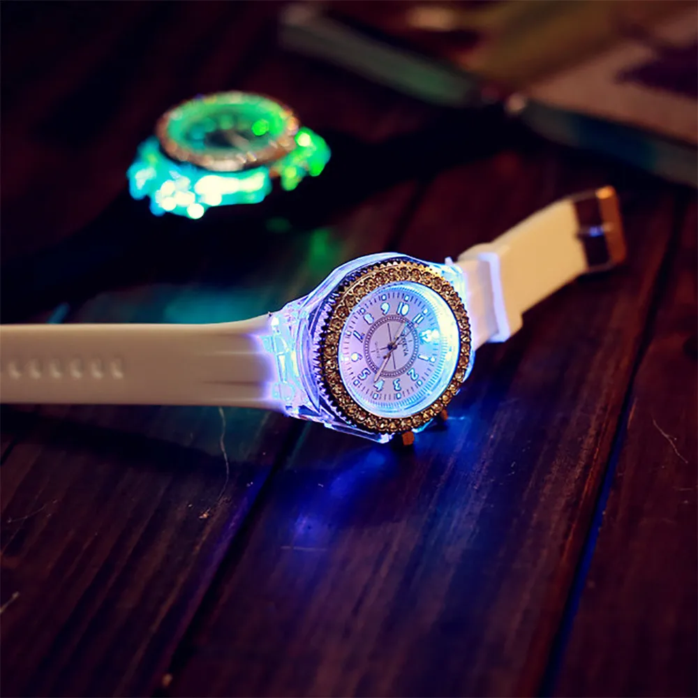Парные часы с подсветкой, кварцевые часы для мужчин и женщин, повседневные модные спортивные часы для студентов, часы для влюбленных, подарки