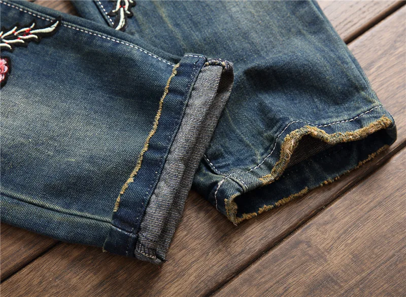 Цветок вышитые мужские джинсы высокого уличный стиль дизайнерские джинсы Для мужчин тонкий прямой без Джинсы-стретч Regular Fit Брюки