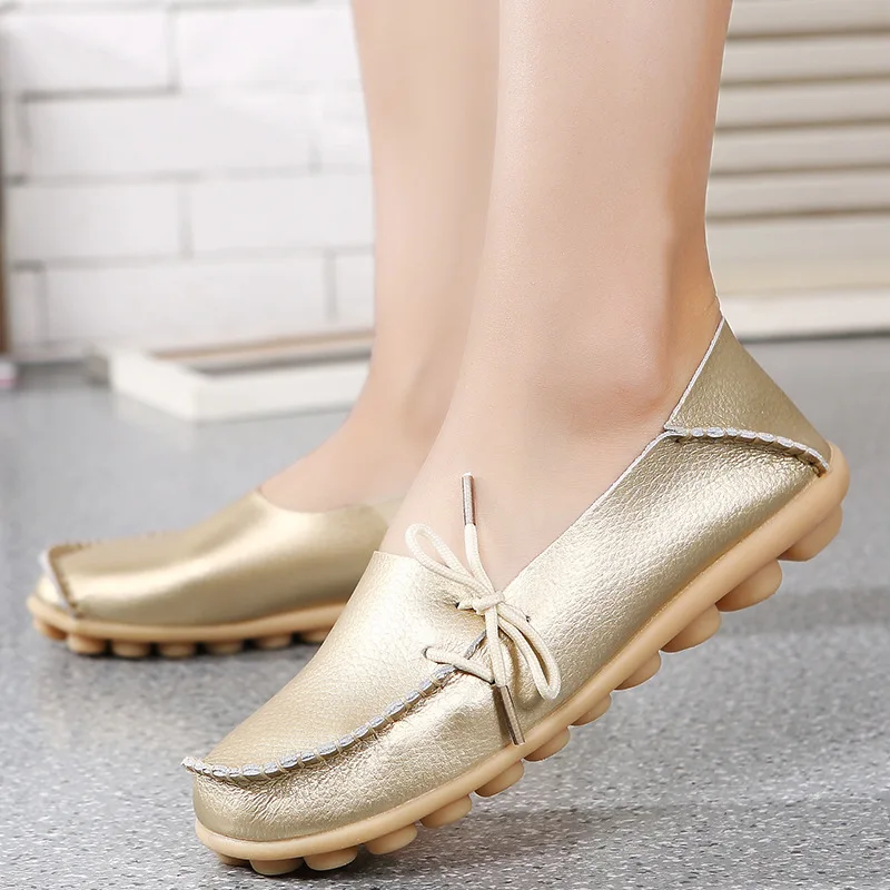 Женская обувь; кожаные лоферы без шнуровки; Однотонный светильник; женская летняя обувь на плоской подошве