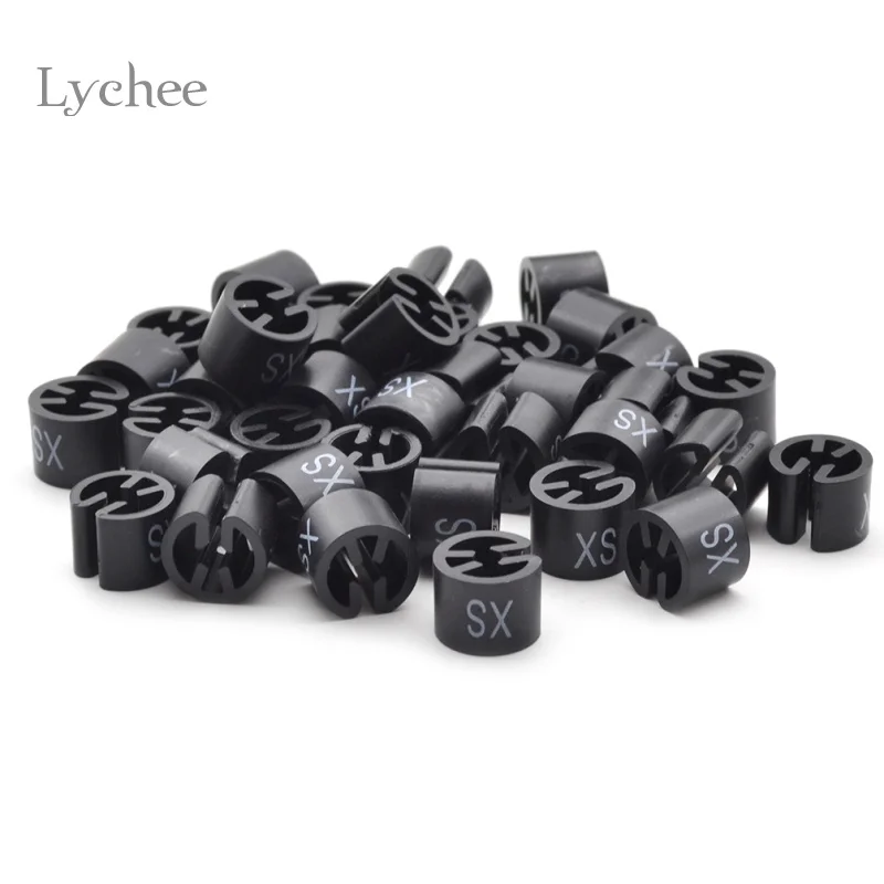 Lychee 100 штук Черная Вешалка размер r бирки для одежды Маркеры Размер разделители Размер Маркер для вешалок XXS-4XL с принтом - Цвет: XS