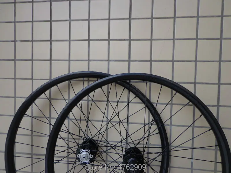 Cheap New 26/27.5/29er inch light clincher rim mountain bike 3K UD 12K full carbon fibre bicycle disc brake wheelset MTB Free shipping 2