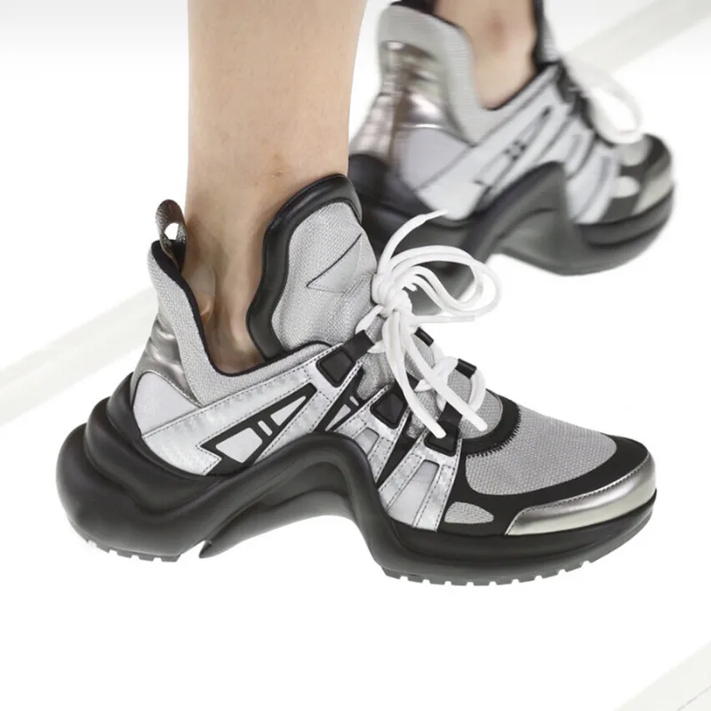 

2018 Fashion Height Increase Archlight Sneakers Runway Sport Shoes Woman Platform Creepers Female Tenis Feminino Women Shoes