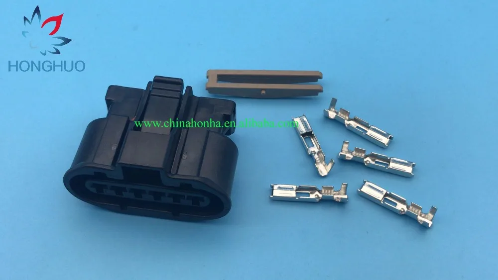 Free shipping 10 sets MG640547 5 6 Pin Female MAF Sensor And Ignition