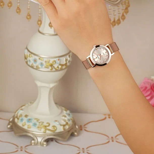 Watch Women WWOOR Top Brand Luxury Women Watches Simple Fashion Mesh Band 50m Waterproof Quartz Ladies Watch Montre Femme 2018