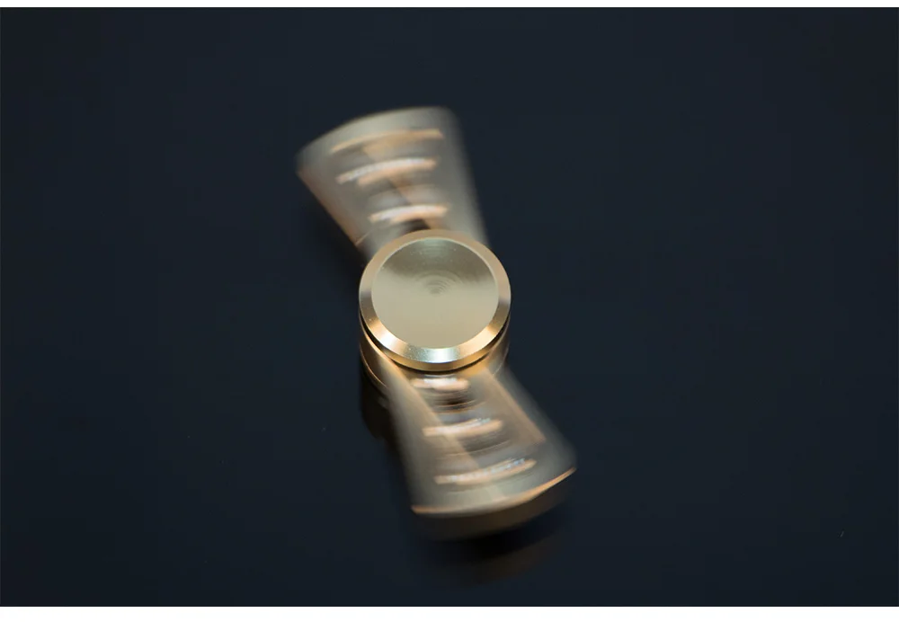 Новый EDC Tri-fighty ручной Спиннер игрушка Спиннер алюминиевый материал палец СДВГ вращение Забавный длинный подарок хороший