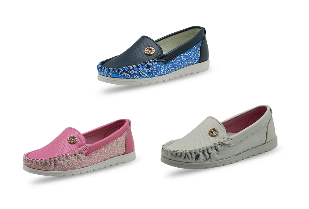 APAKOWA/счастливый пакет для маленьких девочек; 3 пары обуви; зимние ботинки; повседневная обувь; цвет случайным образом отправляется для одной посылка; европейские размеры 26-31