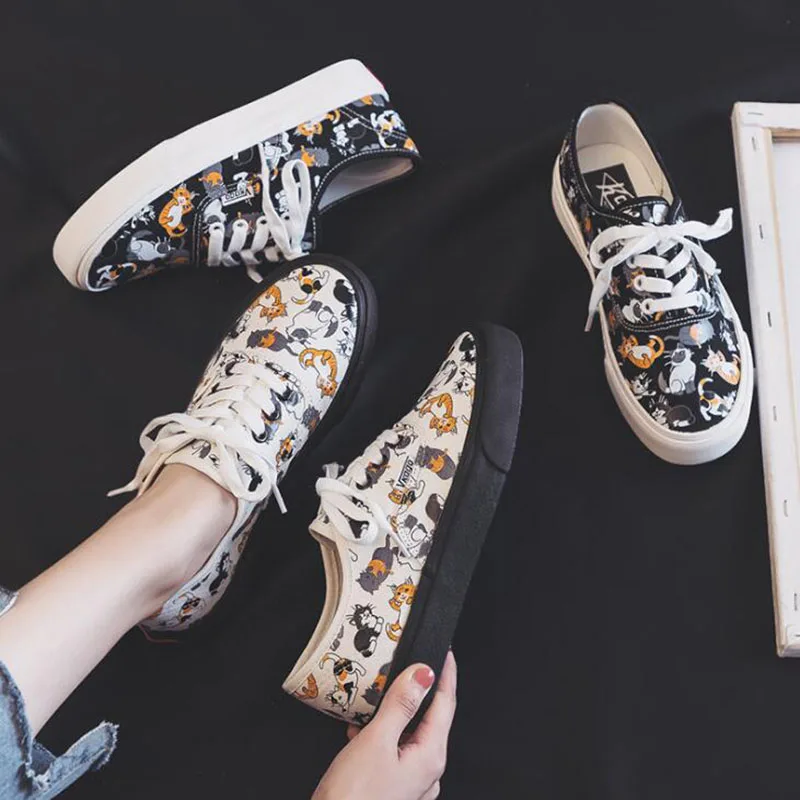 Cat Kitty Cartoon Canvas Shoes Women Autumn Summer Graffiti Women Sneakers Korean Edition White Vulcanize Shoes