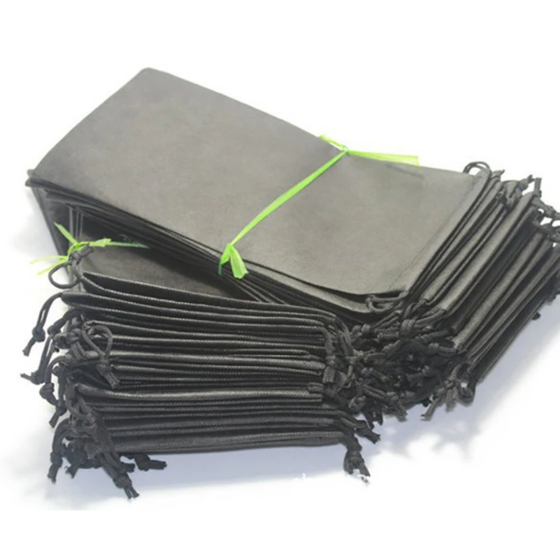 Porno aktrisa Melanie Jeyn