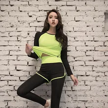 Для женщин четыре штуки Комплект Одежда Для Фитнеса Йоги Набор для Для женщин футболка для йоги Леггинсы для тренировки, фитнеса комплект Женская спортивная одежда, одежда