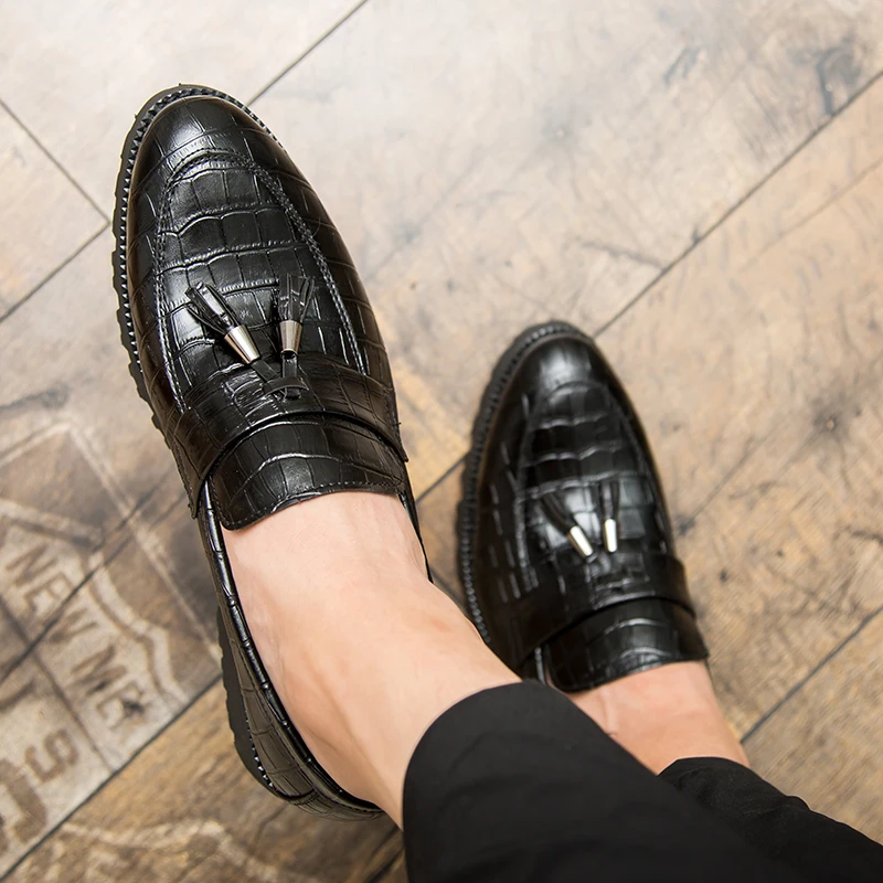 fashion snake skin platform men shoes patent leather luxury brand tassel wedding dress foowear fish brogue oxford shoes for men (20)