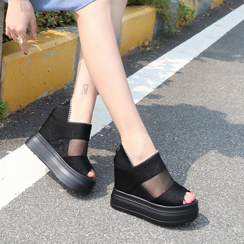 2018 Women Platform Creepers Sandals Black Female Stripper High Heels Summer Thick Bottom Peep Toe Lady Shoes High-Heeled Sandal (3)