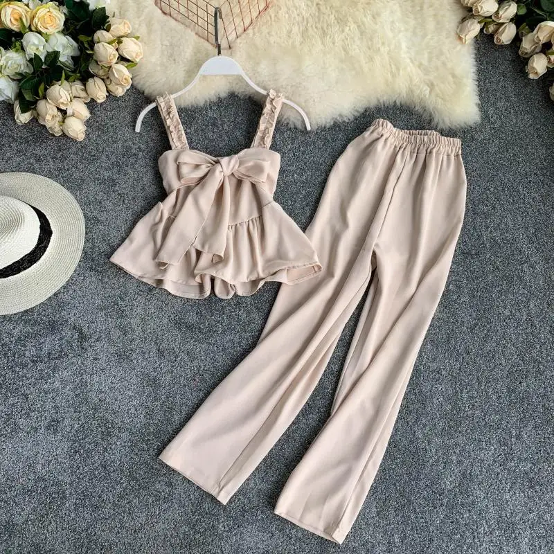 

2019 new fashion women's two piece set Solid college style V-neck open back strap ruffled vest + elastic waist pants summer