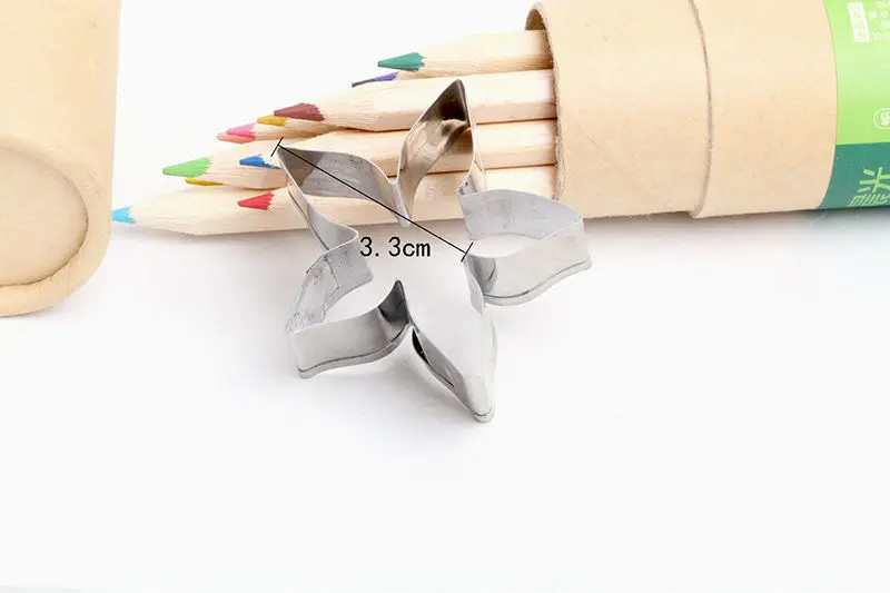 6 (9)
