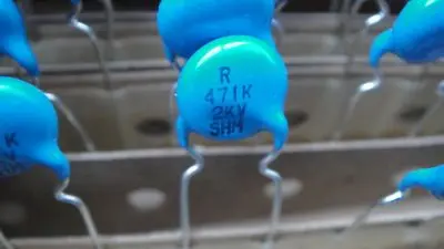 Конденсатор 471k 2kv