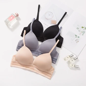 

Underwear triangle cup smooth, traceless, big chest, small steel ring, beautiful back girl bra