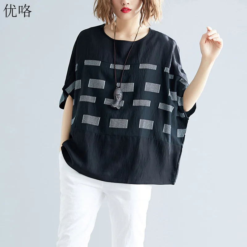 

Plus Size 4XL 5XL 6XL Cotton Linen Women T Shirt 2019 Summer Plaid Print Batwing Tshirt Big Size Casual Loose Tee Shirt Female