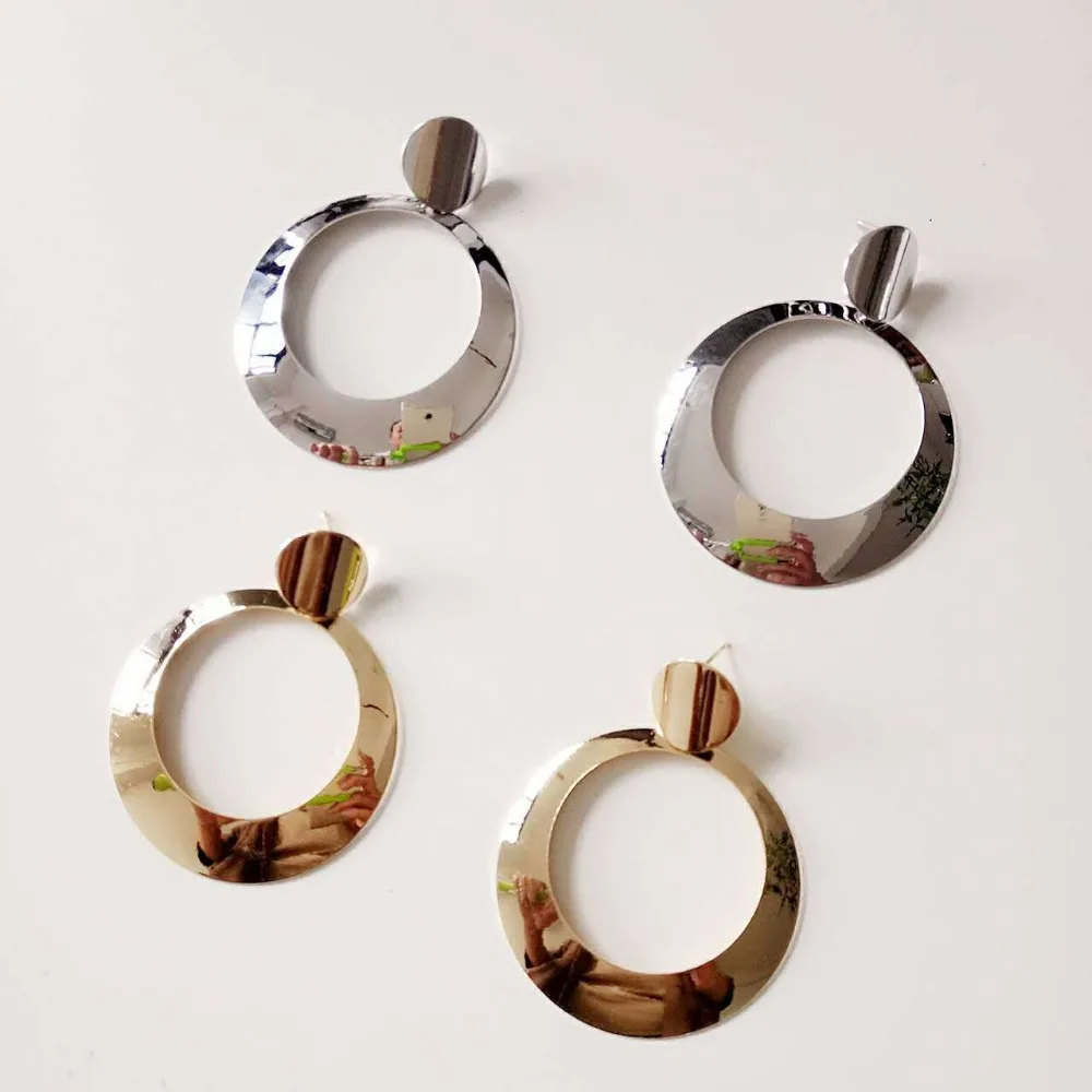 6183401977_1172148102