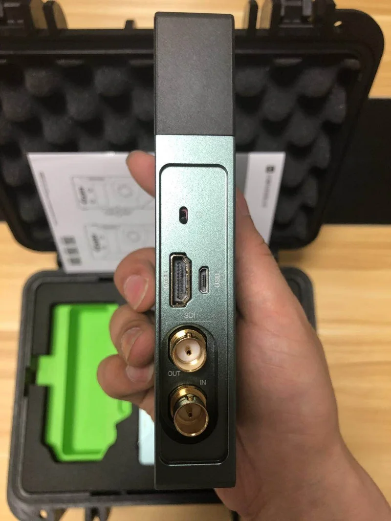 VAXIS STORM 1000 S Беспроводная система передачи видео 3G SDI и HDMI вещания hd