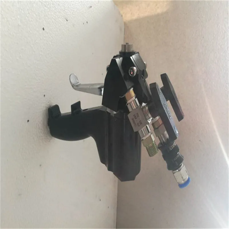 

P2 polyurea spray gun two component,building polyurea spray foam gun