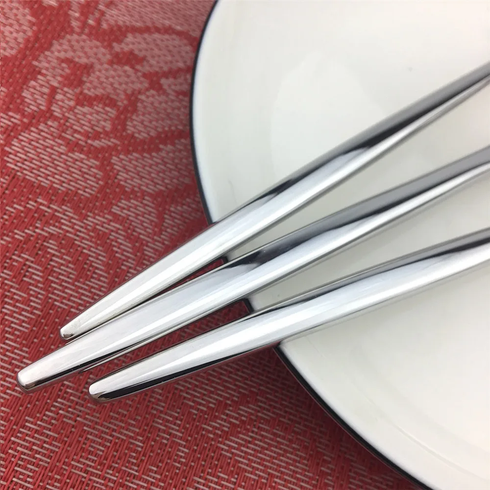 JASHI Simple Pure Silver Cutlery Set Mirror 18/10 Stainless Steel Dinnerware Set Round Dinner Steak Fork Home Silverware Set