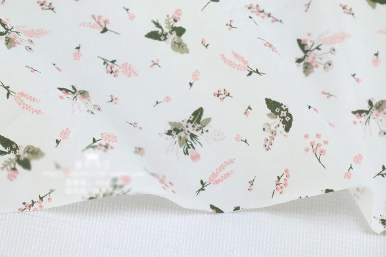 Хлопчатобумажная ткань Diy Швейные подушки в технике «пэчворк» Домашний декор для постельных принадлежностей текстиль и квилтинг ремесла ткани Syunss розовый цветочный принт