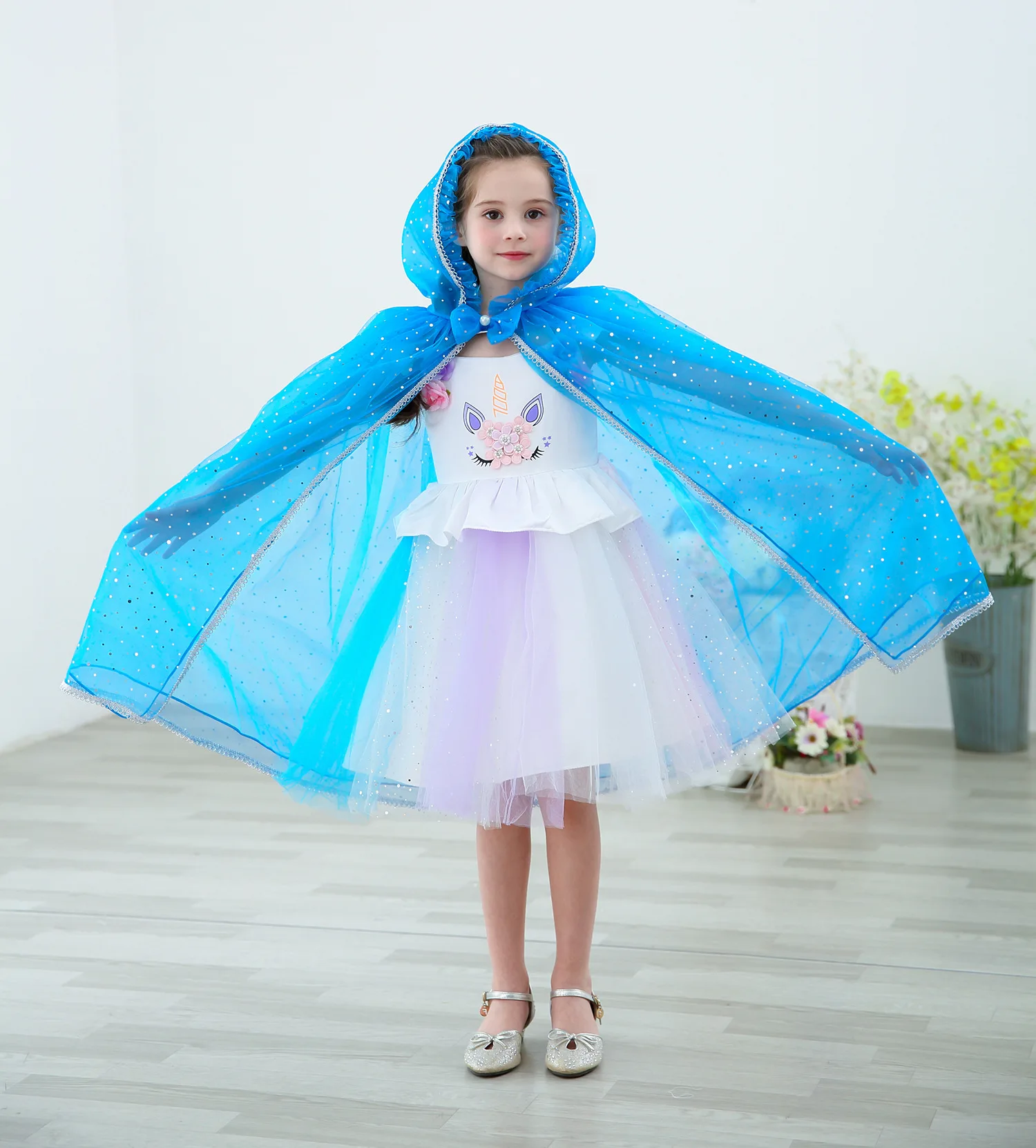 

Girls Cloak Prom Costume Flower Girl Elsa Dress's Coat Princess Wedding Shawl Cape for Girls Halloween Kids Hooded Jacket Wrap