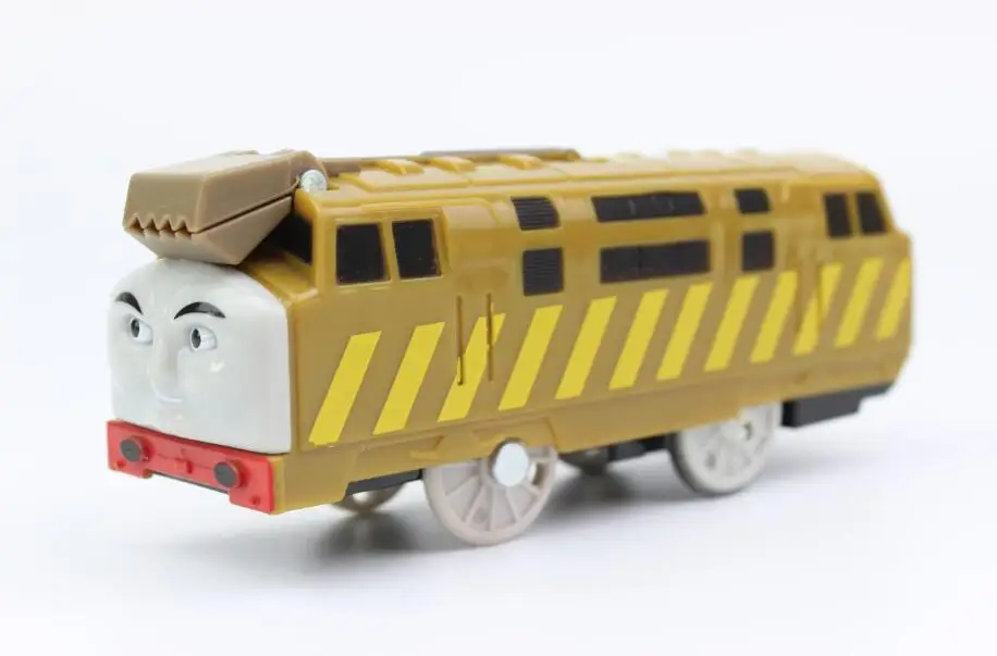 القطارات الكهربائية بمحركات قطار مجموعة متوافق مع بريو قطار المسار Trackmaster السكك الحديدية محرك قاطرة لعب للأطفال